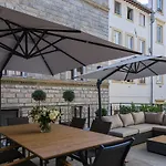 Apartments Florence - Palazzo Signoria Luxury Apartments 1-Biancone